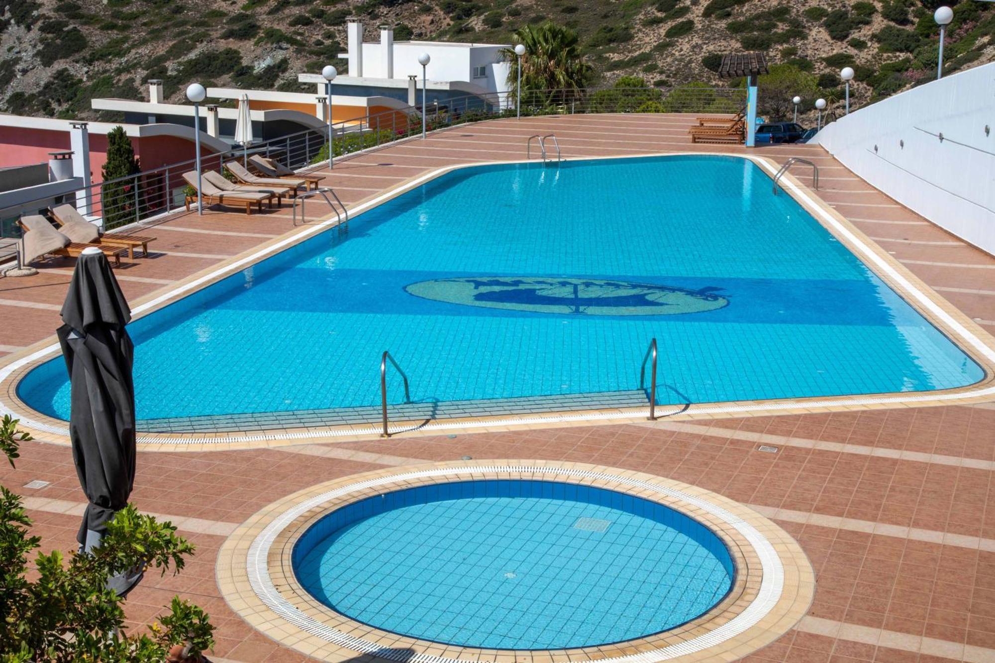 Lux House In A Private Area * Ηράκλειο Κρήτης